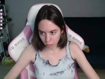 Chaturbate Live Sex Cam of allie_hazie