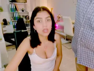 Chaturbate Adult Video Chat of bluediamondsdreams