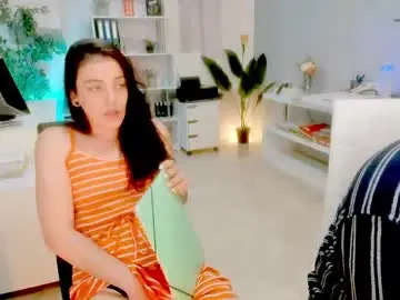 Chaturbate Adult Video Chat of bluediamondsdreams