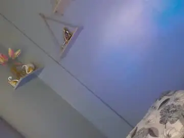 Chaturbate Best live sex cam show of cherry_temptation28