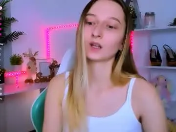 Chaturbate Live Sex Cam of _ri_na_