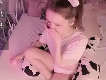 Chaturbate Free Live Porn of alice_kinky_girl