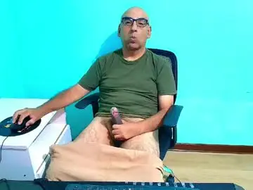 Chaturbate Best live sex cam show of arnelux72