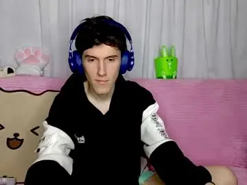 Chaturbate Nude Webcam of goodboyluca