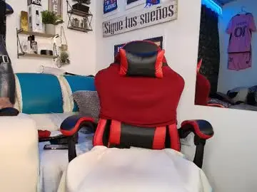 Chaturbate Sex Cam of leenar_key