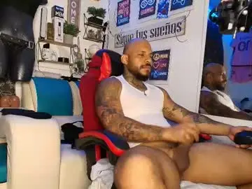 Chaturbate Watch Live Sex Cams of leenar_key