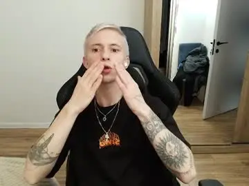 Chaturbate Free Porn Cam of max_gen