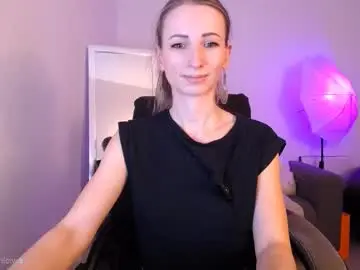 Chaturbate Best live sex cam show of rainleiwa