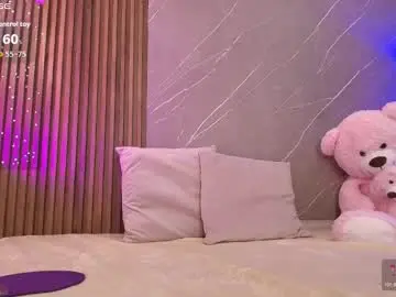 Chaturbate Live Sex of ariana_jhonson11