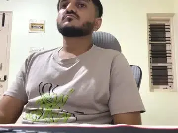 Chaturbate Watch Live Sex Cams of bighandsomesatisfy