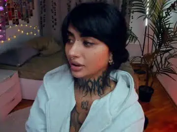 Chaturbate Live Sex Cam of light_my_f1re