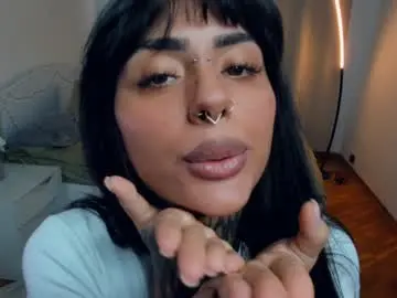 Chaturbate Adult Video Chat of light_my_f1re