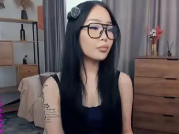 Chaturbate Live Sex Cam of light_my_f1re