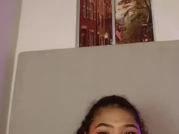 Chaturbate Live Porn of miel_alisha
