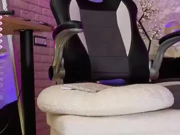 Chaturbate Free Porn Cam of mommy_goddess