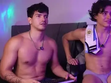 Chaturbate Best live sex cam show of bbbeachboy
