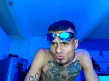 Chaturbate Live Sex of lobo_cockk