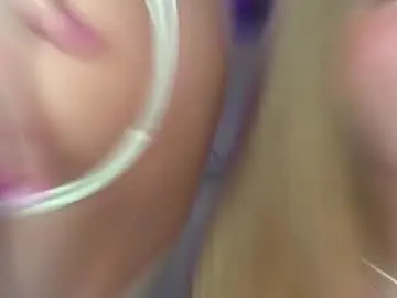 Chaturbate Sex Cam of nikkisilk