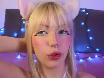 Chaturbate Free Porn Cam of nikkisilk