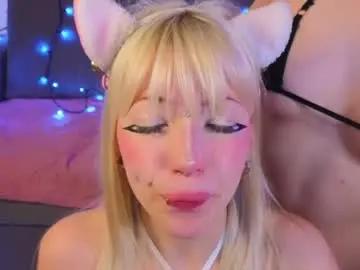 Chaturbate Free Porn Cam of nikkisilk