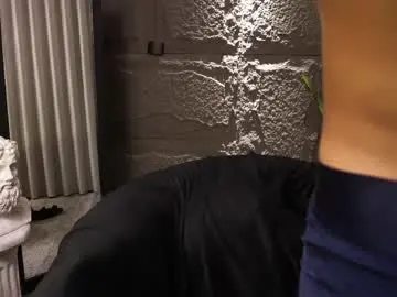 Chaturbate Live Sex Cam of dann_saenz