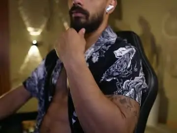 Chaturbate Free Live Porn of dann_saenz