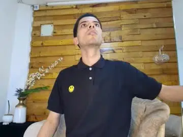 Chaturbate Adult Video Chat of prettyboyy_13