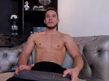 Chaturbate Sex Chat of axel_tone