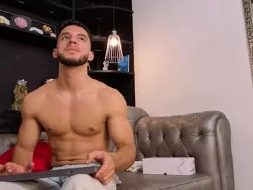 Chaturbate Watch Live Sex Cams of axel_tone