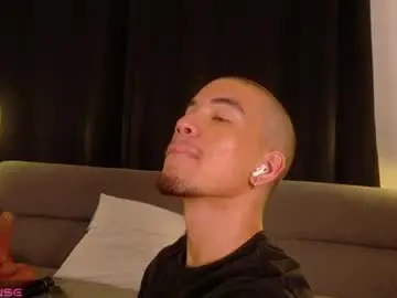 Chaturbate Live Sex of bruno_rangel