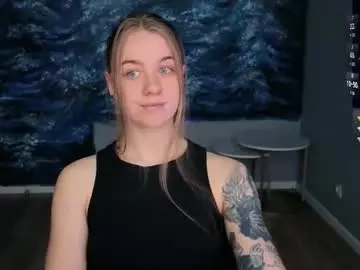 Chaturbate Watch Live Sex Cams of candy_meggie