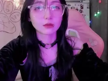 Chaturbate Free Porn Cam of holy420loly