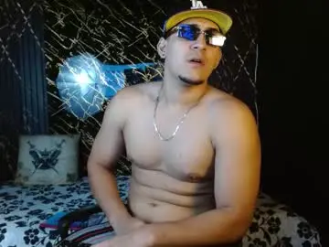 Chaturbate Live Sex of massimo_vidal