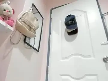 Chaturbate Free Porn Cam of xdreamangel