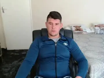 Chaturbate Live Porn of brendansexyboy098754