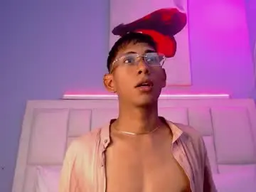 Chaturbate Free Live Porn of nick_collins20