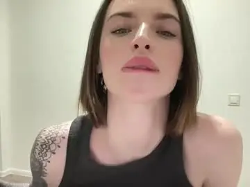 Chaturbate Adult Video Chat of 1dove