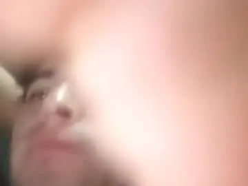 Chaturbate Free Porn Cam of chilehot28