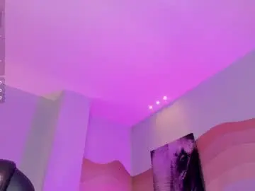 Chaturbate Watch Live Sex Cams of corinnerusso