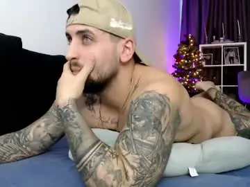 Chaturbate Live Sex Cam of _dylangreen