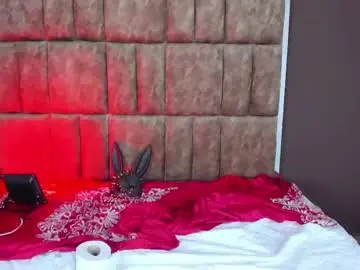 Chaturbate Live Sex Cam of alana_jones__