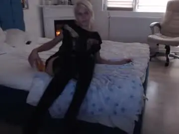 Chaturbate Free Porn Cam of elssa_rush