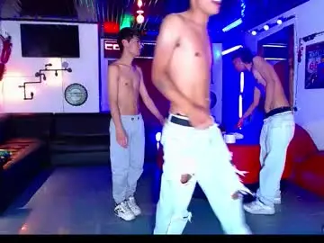 Chaturbate Live Sex Cam of extrangers