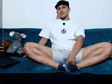 Chaturbate Live Porn of jacques_cardiet