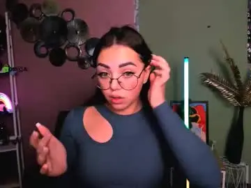 Chaturbate Adult Webcams of loya_best