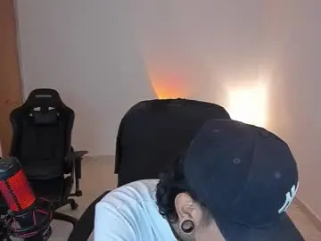 Chaturbate Best live sex cam show of saenz_hotx