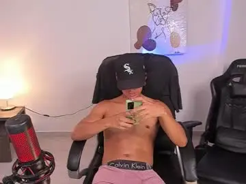 Chaturbate Live Porn of saenz_hotx