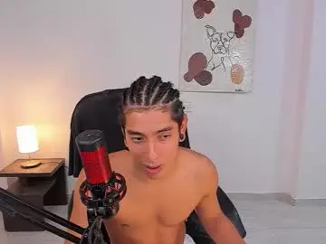 Chaturbate Sex Chat of saenz_hotx