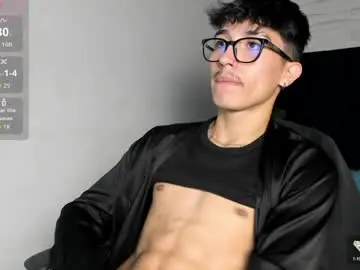 Chaturbate Live Sex Cam of tim__fox