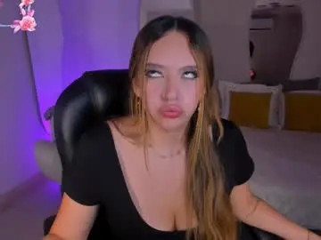 Chaturbate Nude Webcam of bellarosex1